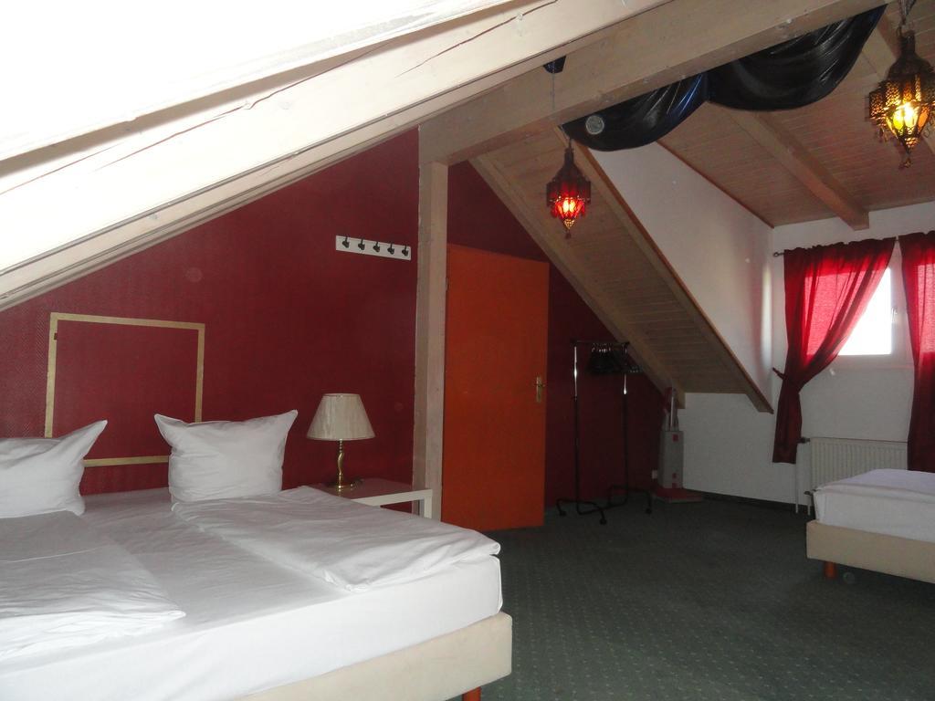Hotel Comfort Frankfurt Airport 3*